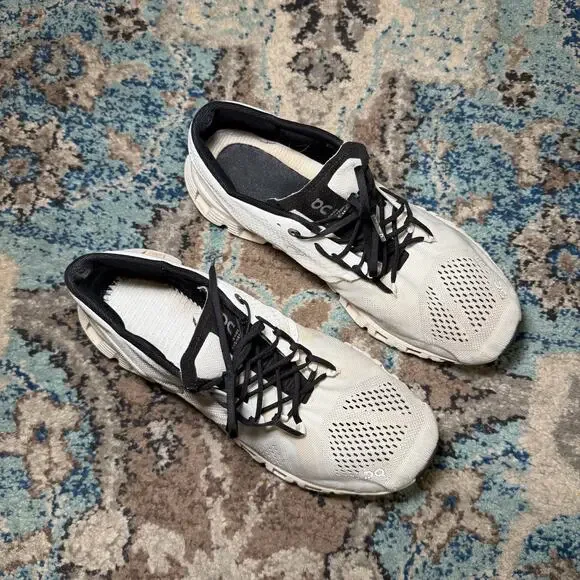 On Cloud running Shoe 10 - Picture 2 of 8